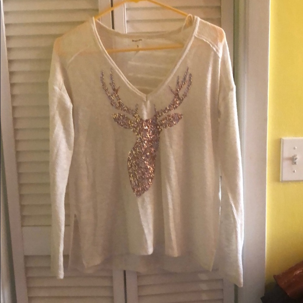 Bethany Mota golden antler top